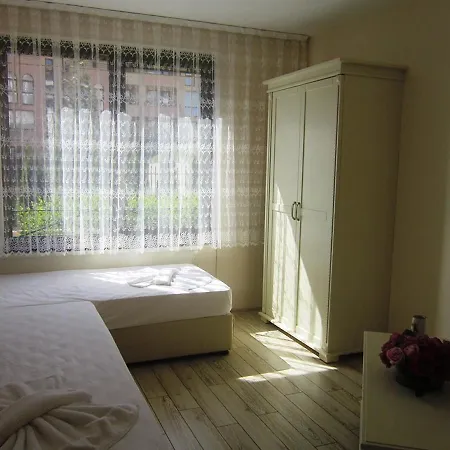 Appart hôtel Artur 3*